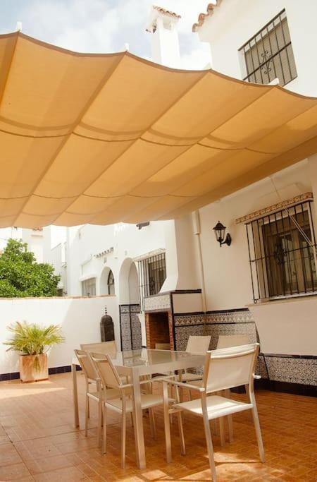 Duplex Las Torres La Barrosa 3Beds - A 700M De La Playa شيكلانا دي لا فرونتيرا المظهر الخارجي الصورة